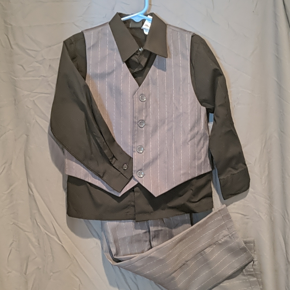 3 piece suit